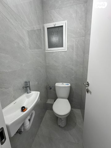 דירה, האיילון, גני יער, לוד