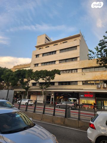 דרך העצמאות 37