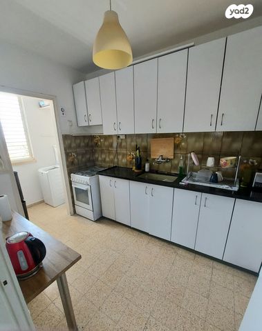 דירה, זלמן שניאור, קרית נורדאו, נתניה