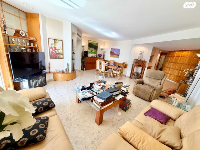 דירה, צמרות, הרצליה