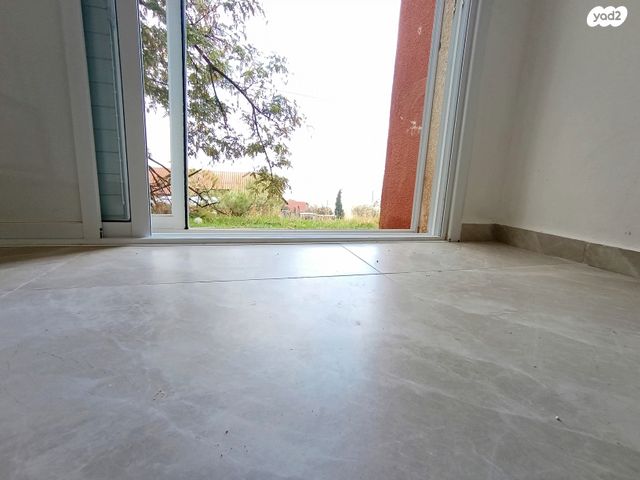 בית פרטי/ קוטג', פני חבר