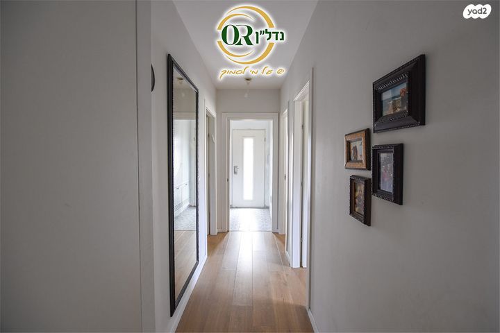 דו משפחתי, אלון, רמת השרון