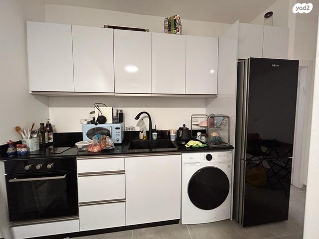 ברודצקי אשר 