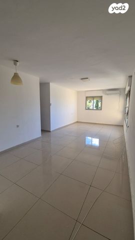 דירה, חבצלת, גבעת עמוס, נשר