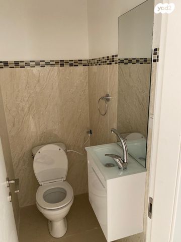 גג/ פנטהאוז, שדה נחום, קרית גנים, ראשון לציון