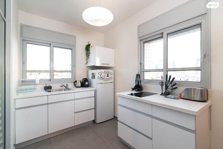 דירה, אלנבי 30, כרם התימנים, תל אביב יפו