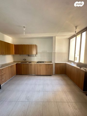 אריה בן אליעזר 56