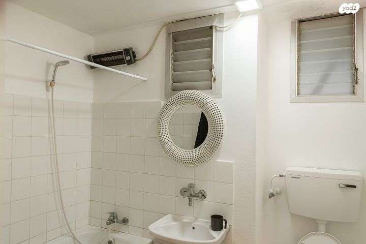 דירה, סיגליות, הסגליות, מעלות תרשיחא