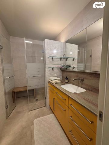 דירה, אבן גבירול, הצפון החדש - דרום, תל אביב יפו