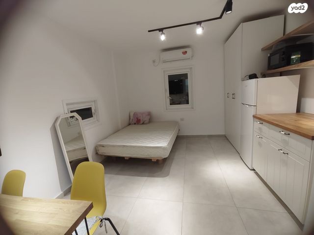 דירה, הרצל, שכונת בן גוריון, מרכז העיר ג', רמת גן