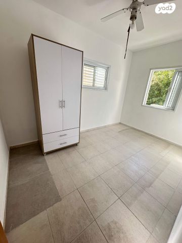 דירה, אריה בן אליעזר 56, נווה יהושע, ערמונים, רמת גן