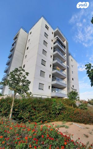 נווה שרון / שער העיר