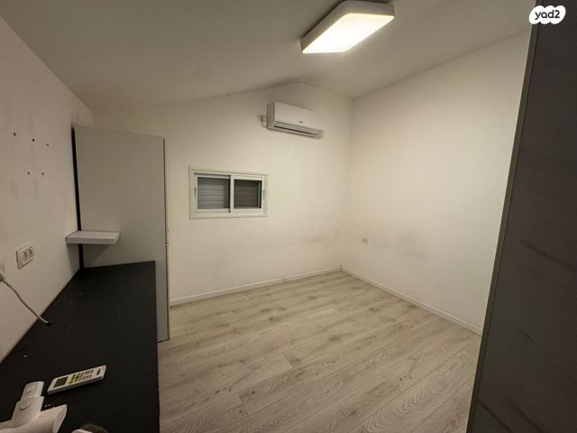 יחידת דיור, השופר 13, הדר גנים, פתח תקווה