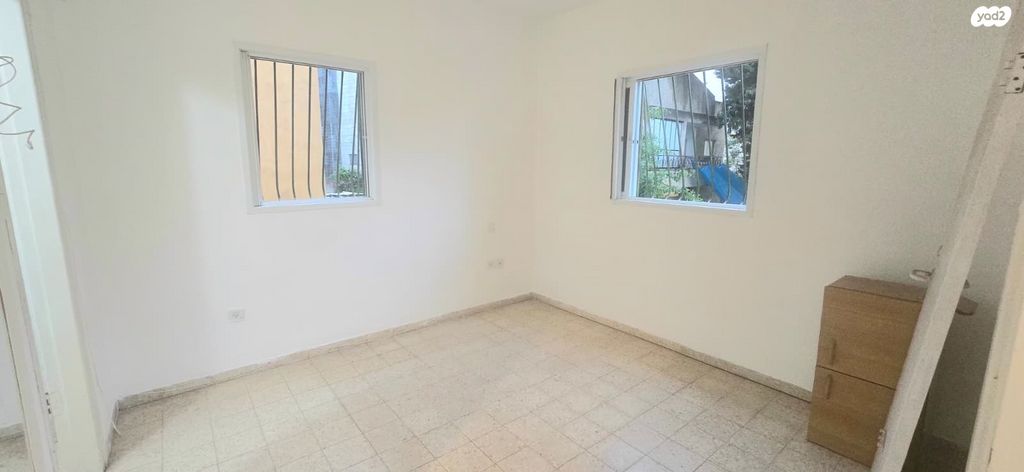 דירה, יוסף צבי, אזור הבילויים, רמת גן