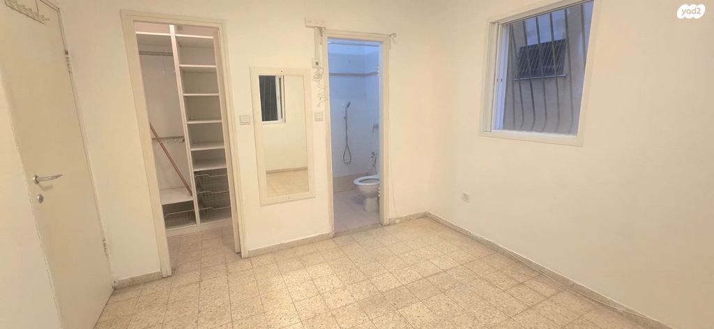 דירה, יוסף צבי, אזור הבילויים, רמת גן