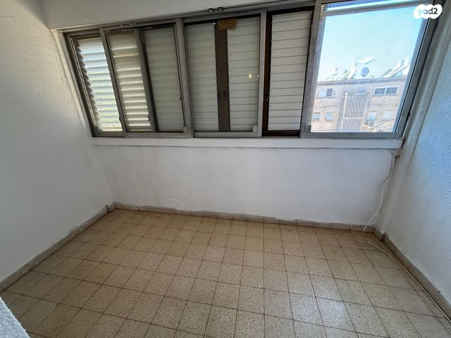 דירה, שדרות דגניה 25, קרית חיים מערבית, חיפה