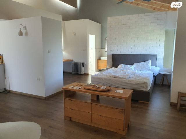 בית פרטי/ קוטג', מורן, שאר העיר, כפר ורדים