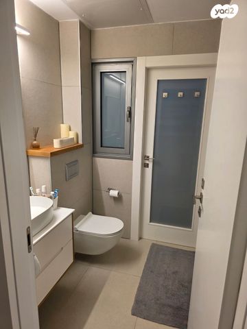 דירה, צבי מנדלבלט 5, הרצליה