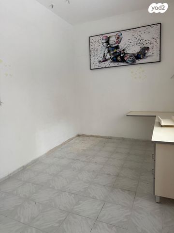 בית פרטי/ קוטג', בילינסון, צפון מערב מרכז העיר, נתניה