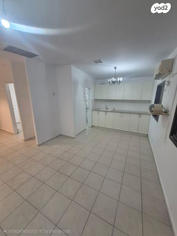 דירה, חצור, רמת גן