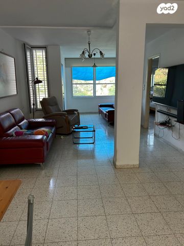 דירת גן, שפרינצק, מוצקין הותיקה, קרית מוצקין