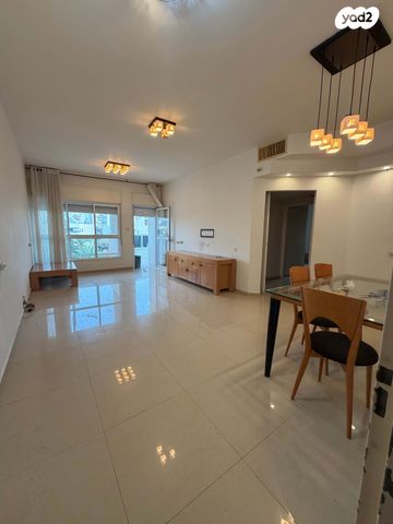 דירה, המפוחית, ראשון לציון