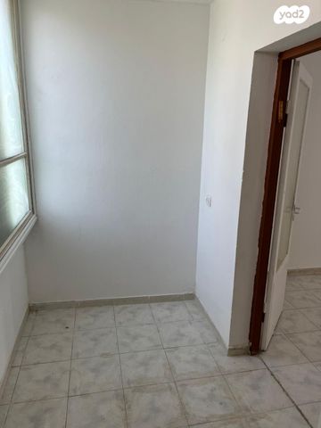 דירה, הרב בר אילן, מוצקין הותיקה, קרית מוצקין