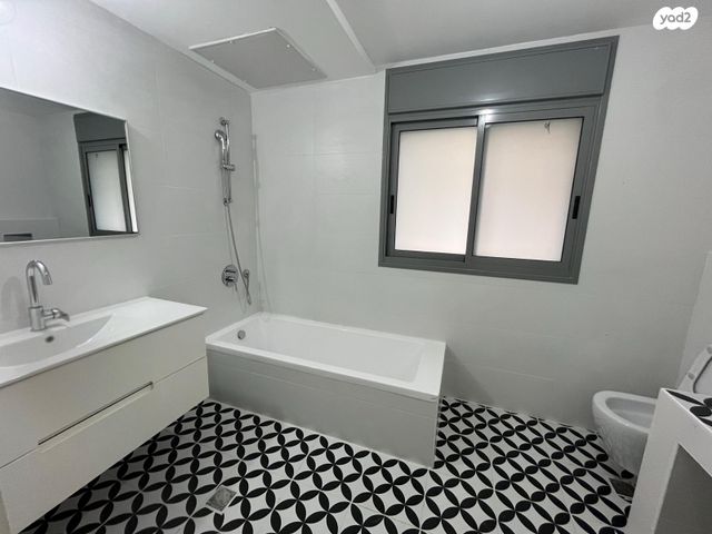 דירה, התיכון, חיפה