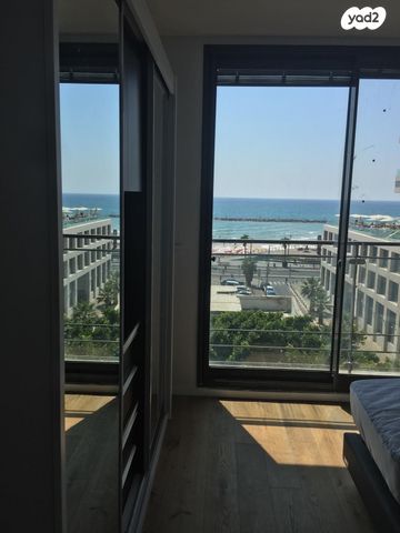 דירה, הירקון 14, תל אביב יפו