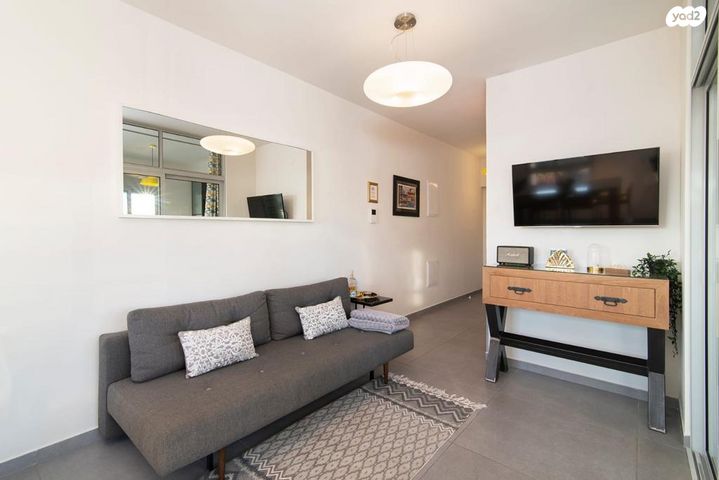 דירה, אלנבי 30, כרם התימנים, תל אביב יפו