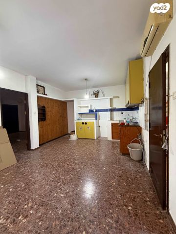 יחידת דיור, האלמוגים 31, רובע ד', אשדוד