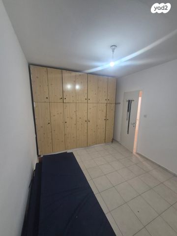 דירה, חצור, רמת גן