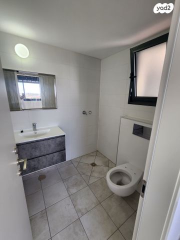 דירה, יערות הכרמל 20, נופי בן שמן, לוד