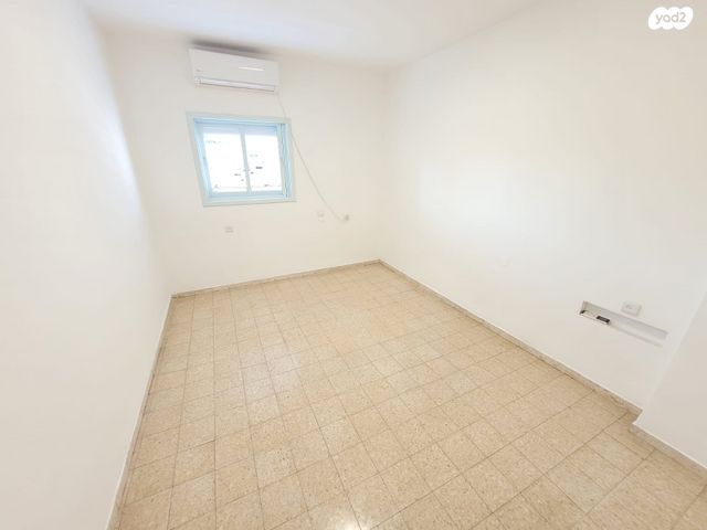 דירה, דרך זאב ז'בוטינסקי, שכונת הראשונים, רמת גן