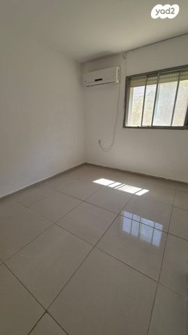 דירה, חבצלת, גבעת עמוס, נשר