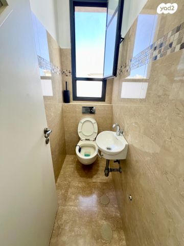 יחידת דיור, האשכולית, נווה אילן - אזרחי, יבנה