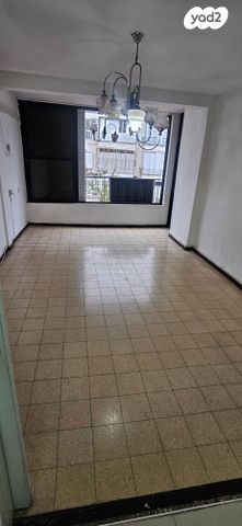 דירה, ליאון בלום 54, מרכז, קרית עבודה, חולון