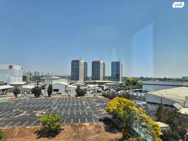 משרדים, הוד השרון