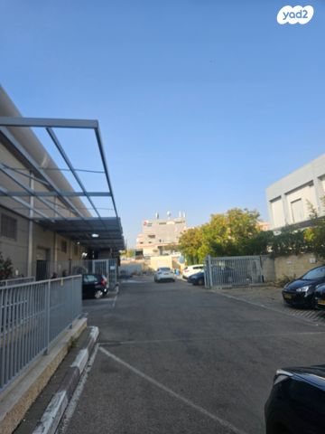 מבני תעשיה, מודיעין מכבים רעות