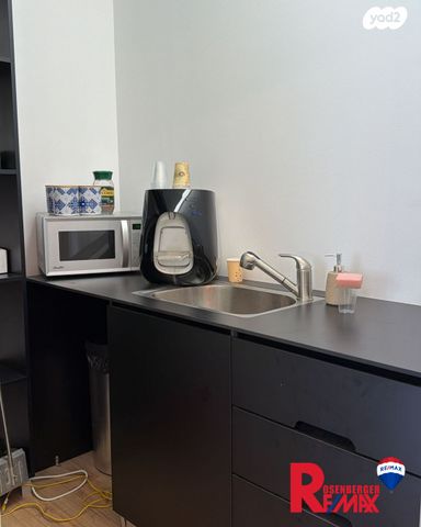 משרדים, ילדי טהרן 8, מב"ת מערב, אזור תעשייה חדש, ראשון לציון