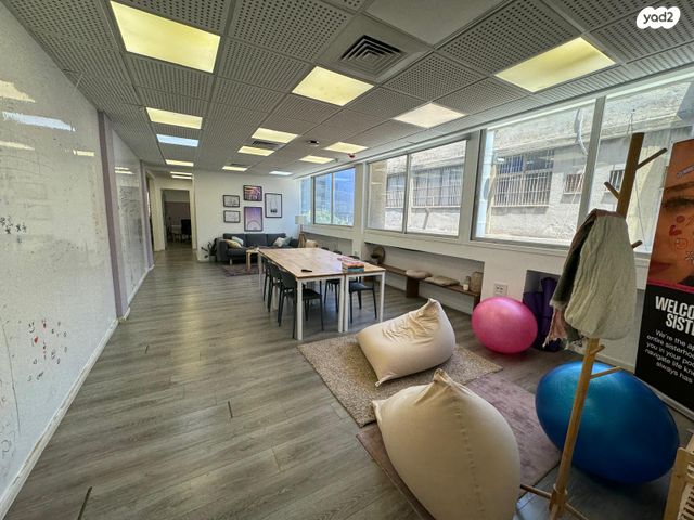 משרדים, דרך מנחם בגין, בורסה, רמת גן