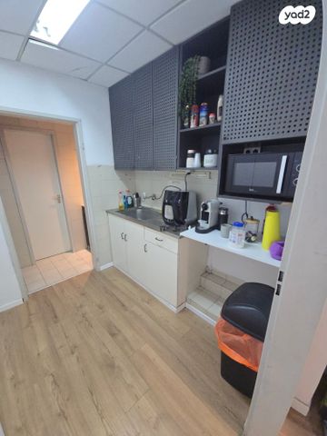 משרדים, ירמיהו, הצפון הישן - צפון, תל אביב יפו