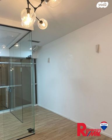 משרדים, ילדי טהרן 8, מב"ת מערב, אזור תעשייה חדש, ראשון לציון