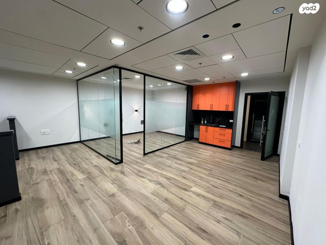 משרדים, דרך חיפה 37, אזור תעשיה קרית אתא, קרית אתא