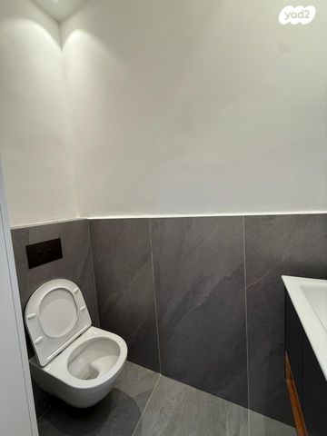 משרדים, מרכז, כפר סבא