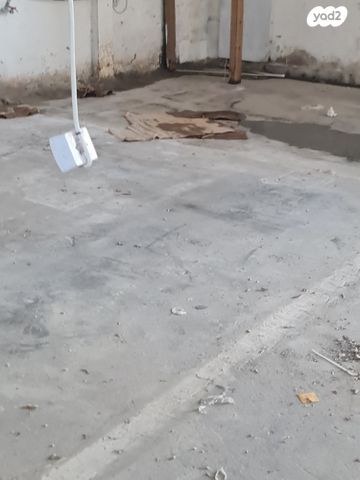 מבני תעשיה, קרית ביאליק