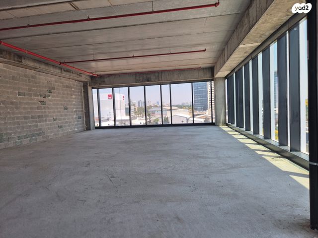 משרדים, הוד השרון