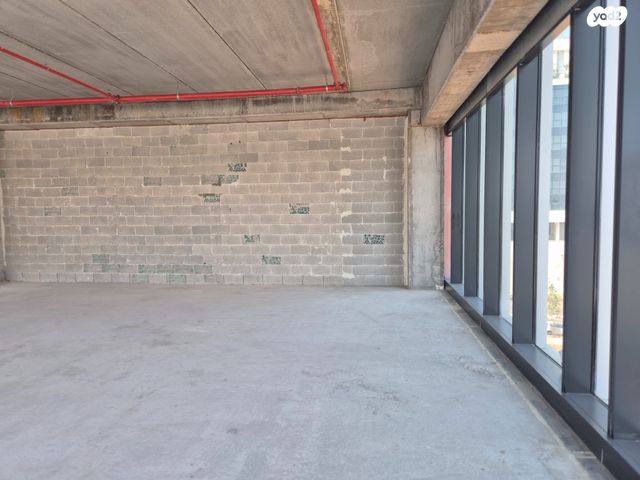 משרדים, הוד השרון