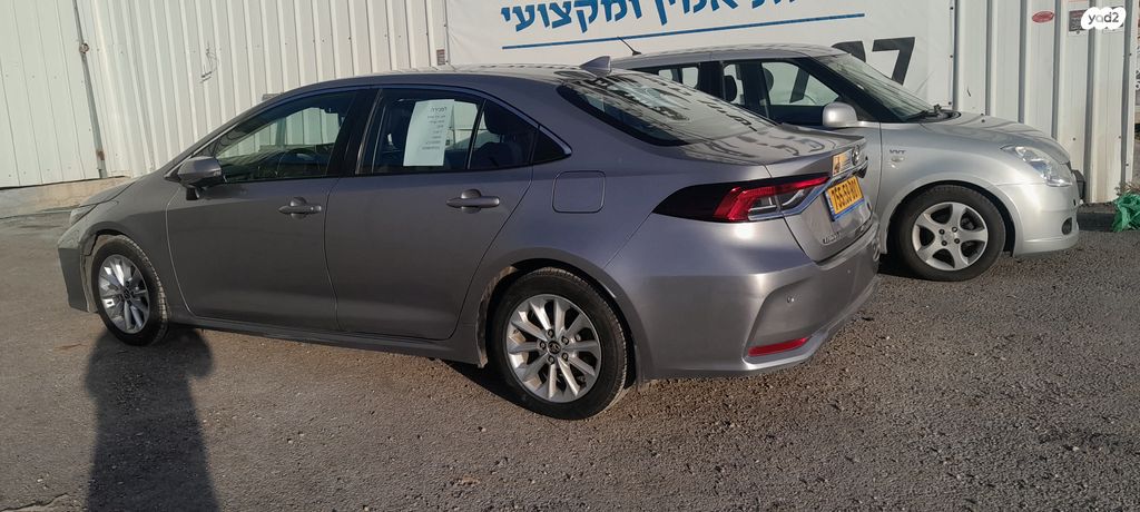 טויוטה קורולה