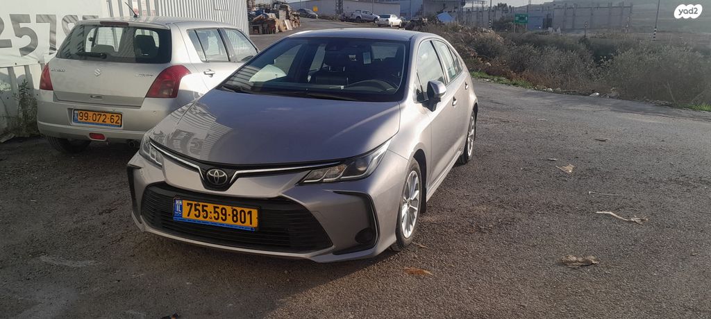 מודעת רכב טויוטה קורולה